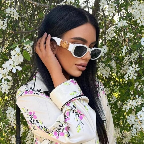 NEW Versace VE4361 401/87 Medusa Biggie White Grey Rectangle Unisex Sunglasses - Picture 12 of 16